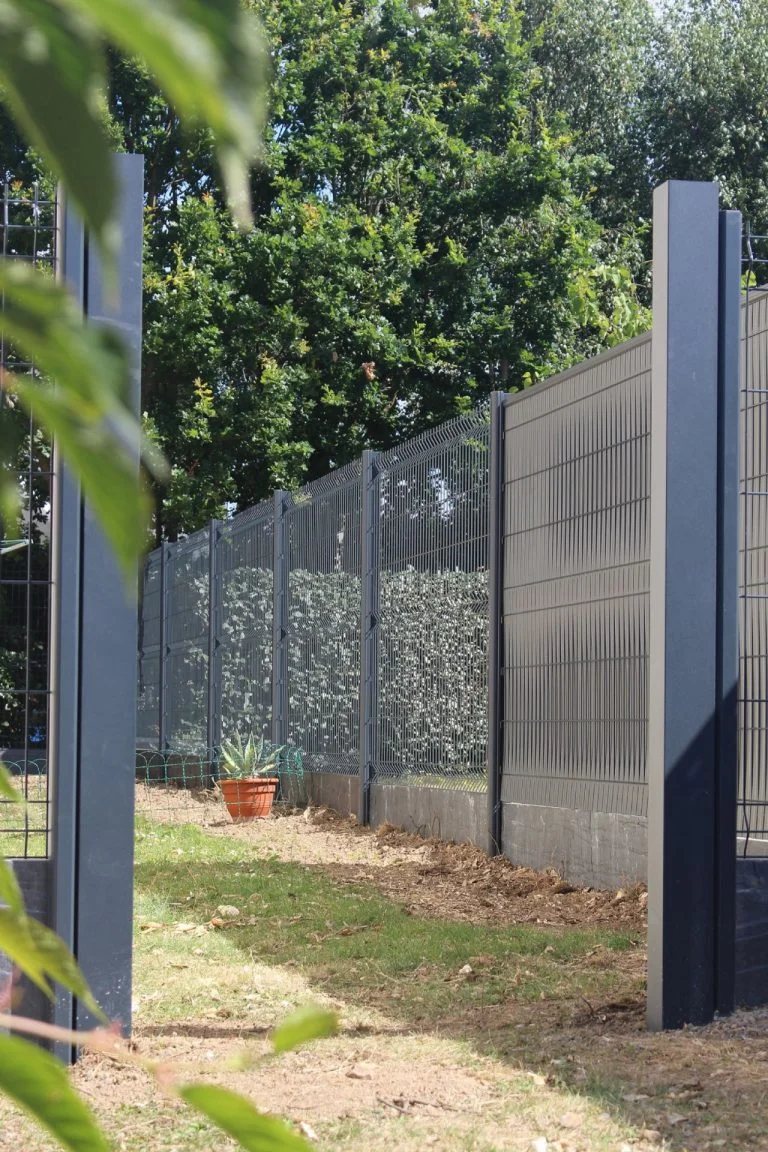 Grillage sur muret Guérande Clôtures