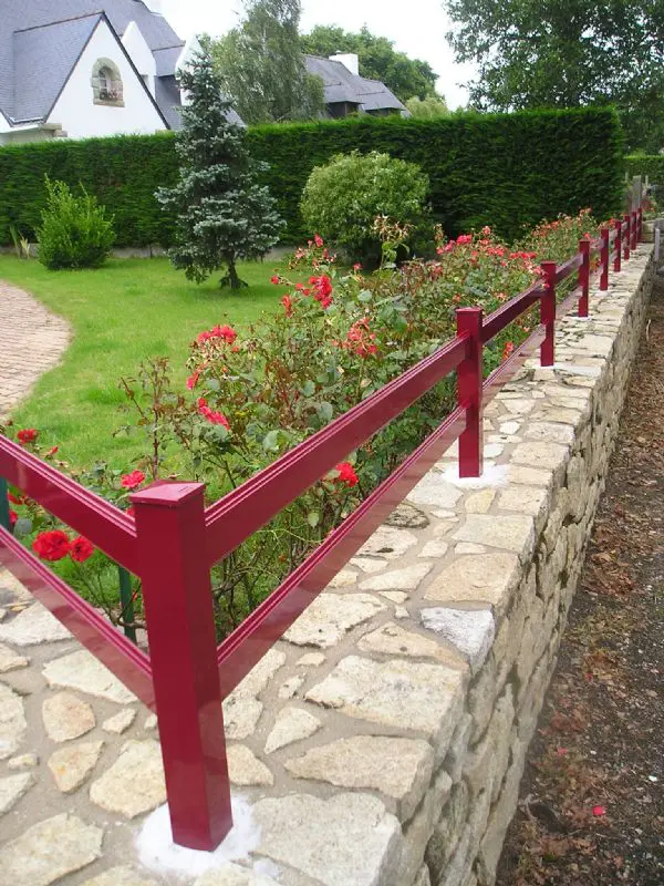 Clôture frise aluminium Guérande Clôtures